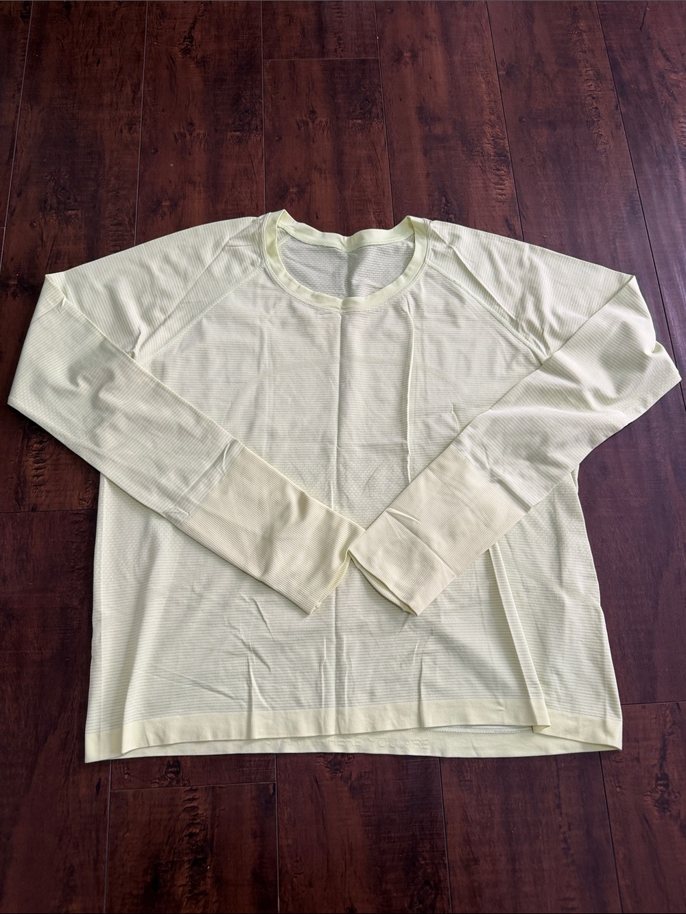 lululemon athletica Pale Green/Yellow Long-Sleeve Crew Tee